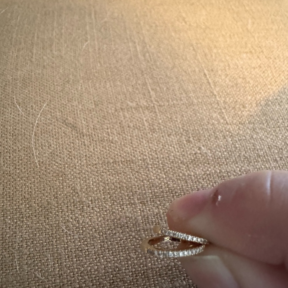 Ring Concierge Diamond Huggies 14K Yellow Gold- Pair - Picture 4 of 6